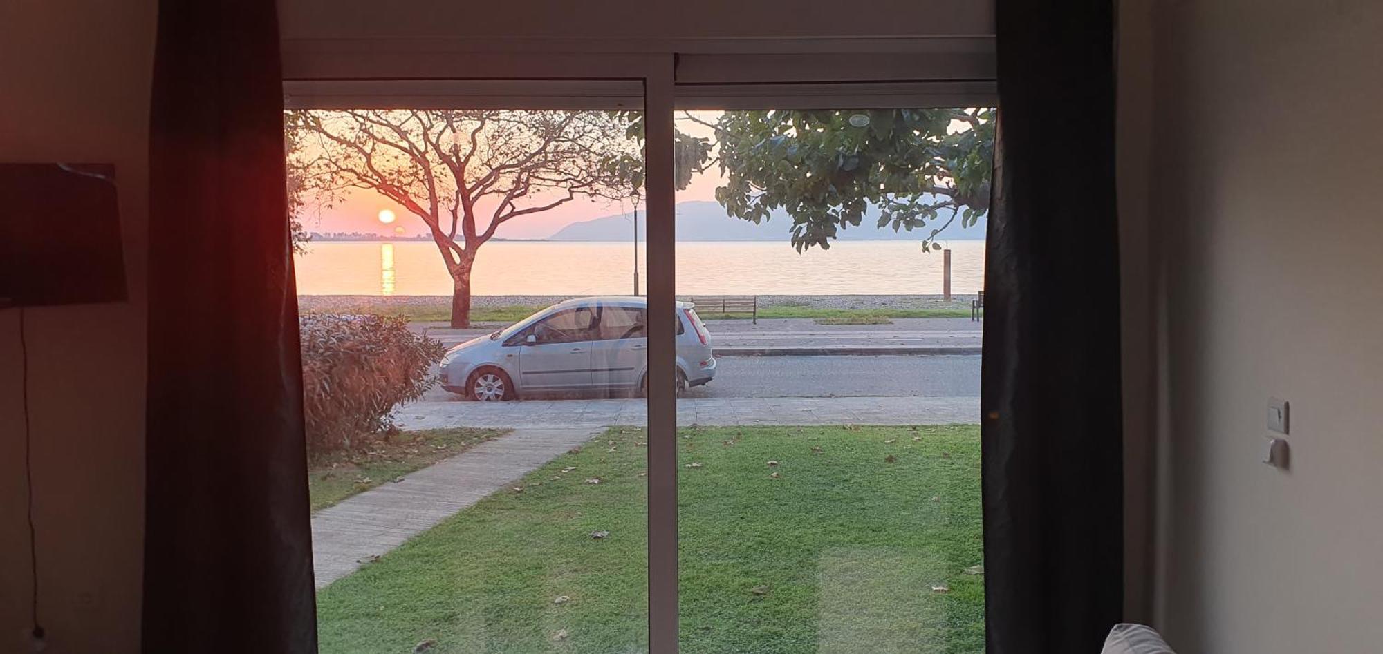Nafpaktos Seaside Apartment Zewnętrze zdjęcie