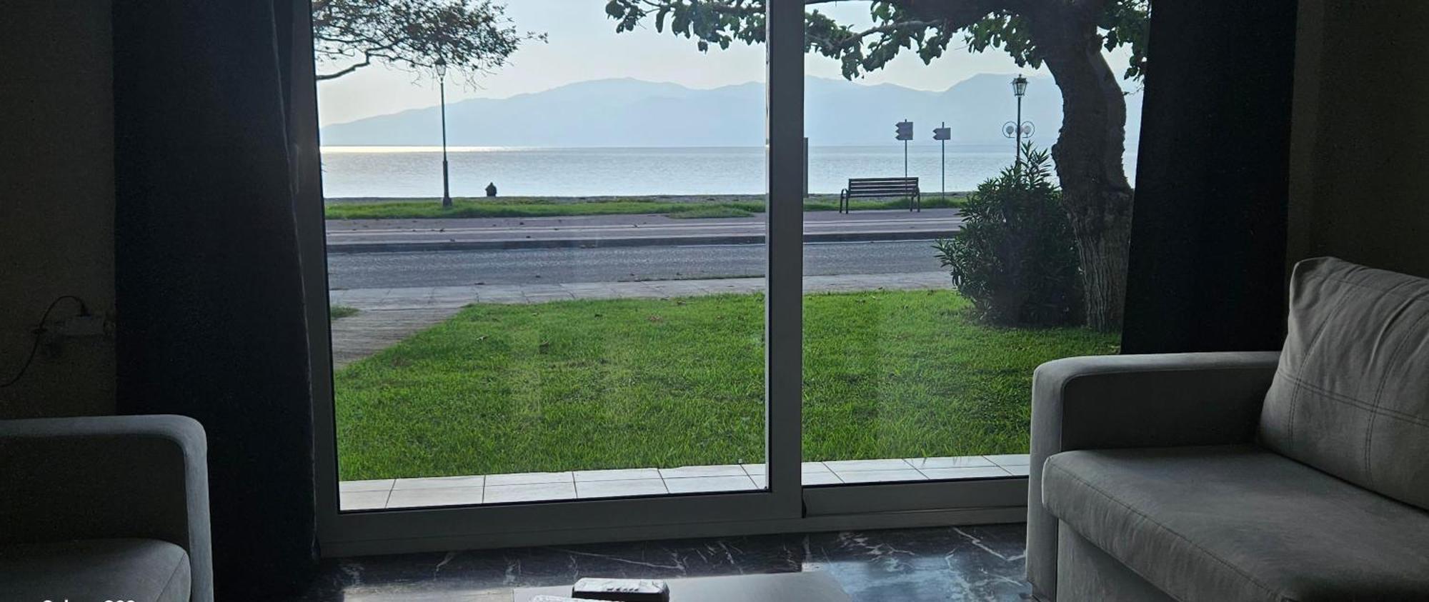 Nafpaktos Seaside Apartment Zewnętrze zdjęcie
